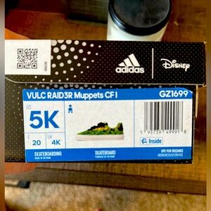 Adidas x Disney Muppets Sneakers NIB!!